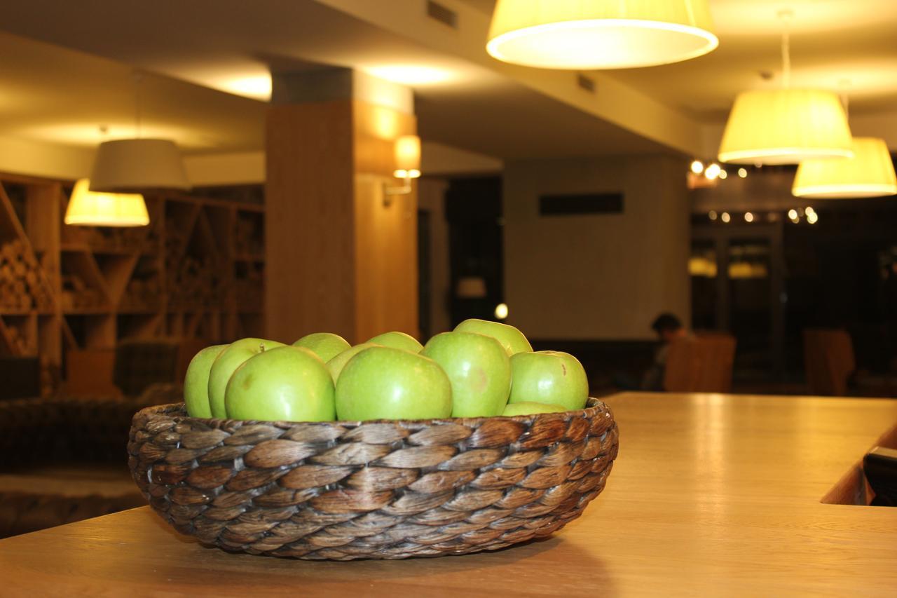 อะบันท์ โลตัส โอเทล Hotel โบลู ภายนอก รูปภาพ